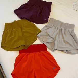 New without tags Nike shorts bundle